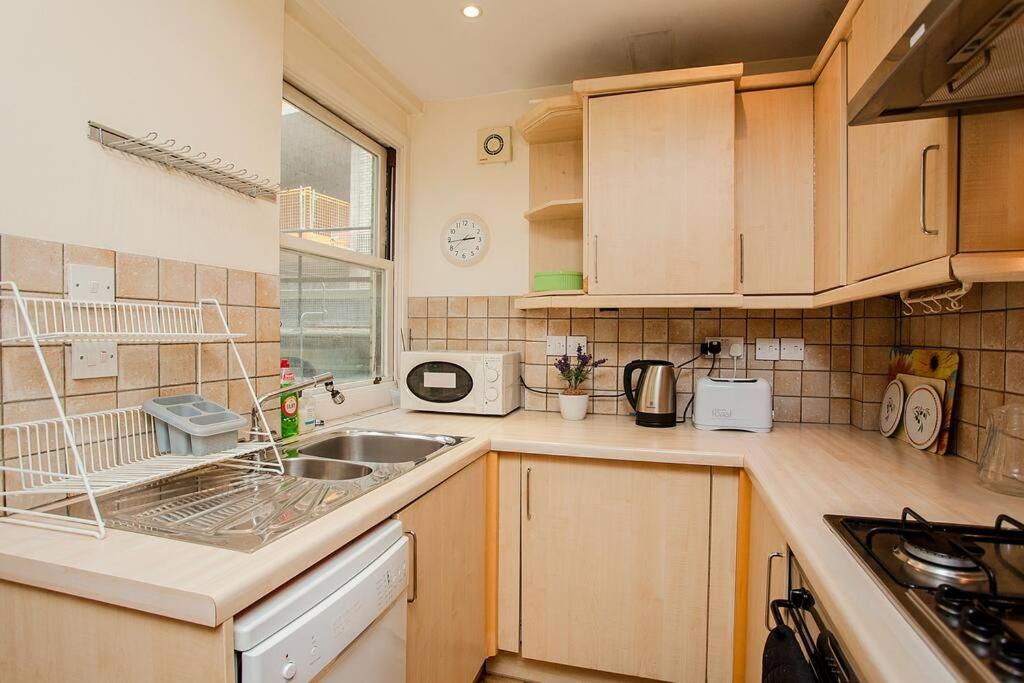 Bright 2 Bedroom Flat In Central London Kültér fotó